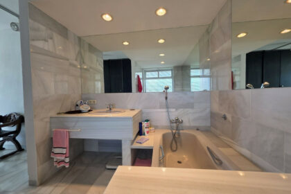 de70afc4b1283cc1509953c8a086a8c8 - 18