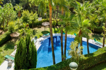 df2a389fd298ad2ebdf071d5fadaa5b9 - 11