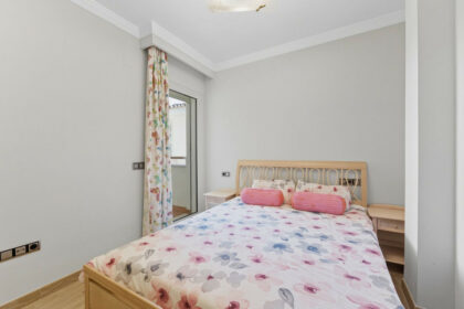 df2a389fd298ad2ebdf071d5fadaa5b9 - 18