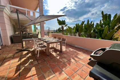 df3091c454640eb974c6f6736df1f64f - 42