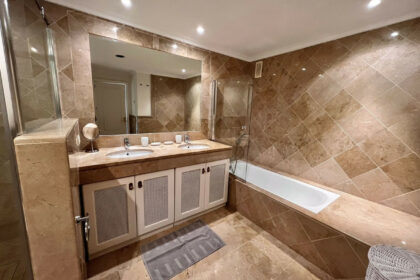 df3091c454640eb974c6f6736df1f64f - 46