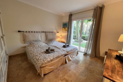 df3091c454640eb974c6f6736df1f64f - 52