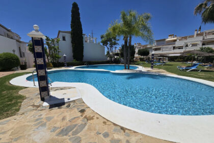 df6e5bf1c853ec42a4bb140e927199c1 - 2