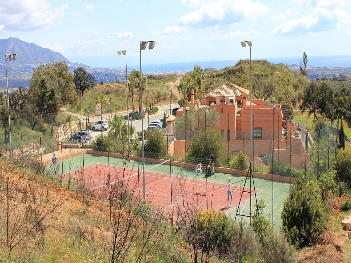 e0140eb3e8355001b780151e44a62968 - 28