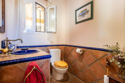 e08308fecc82d3e15683f931d6c84183 - 20