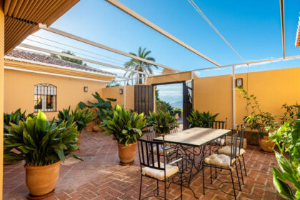 e08308fecc82d3e15683f931d6c84183 - 22