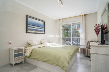 e09a6abd0b83e1fdbb1e28fdfaec86f3 - 10