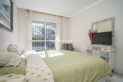 e09a6abd0b83e1fdbb1e28fdfaec86f3 - 11