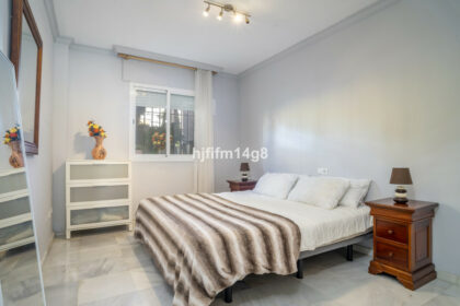 e09a6abd0b83e1fdbb1e28fdfaec86f3 - 13