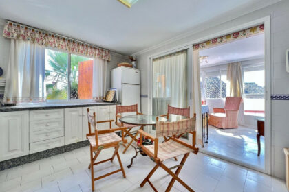 e0de71986fe1c03f45dfb91ad99a7702 - 29