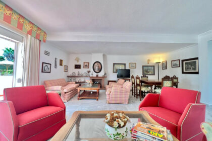 e0de71986fe1c03f45dfb91ad99a7702 - 9