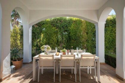 e0f5717d5851136e5c0f7556e7d5d8fe - 24