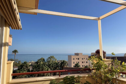 e11f490e2caf46ccad1ae5e7cf1e1e46 - 24