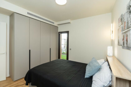 e24656c07f129c6b8e2373a6a06f735a - 11