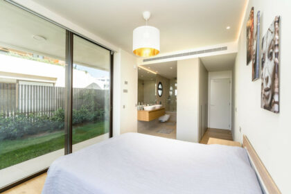 e24656c07f129c6b8e2373a6a06f735a - 12