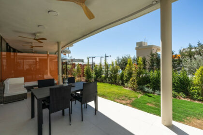 e24656c07f129c6b8e2373a6a06f735a - 20