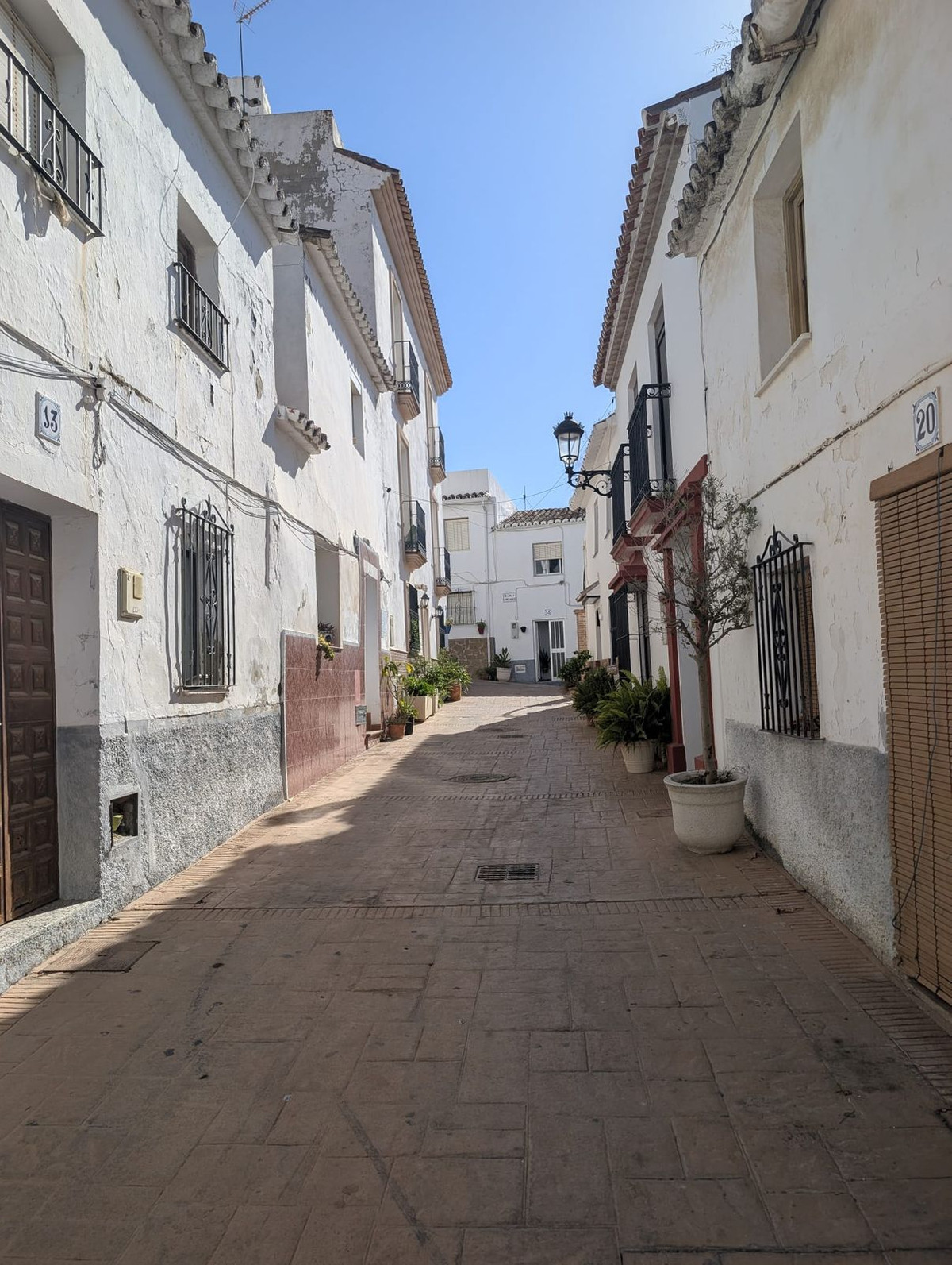 e28ddc6d94c62f56758a1d7721ee93be - 1