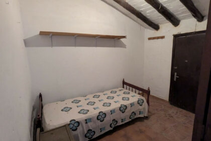 e28ddc6d94c62f56758a1d7721ee93be - 14