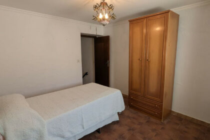 e28ddc6d94c62f56758a1d7721ee93be - 16