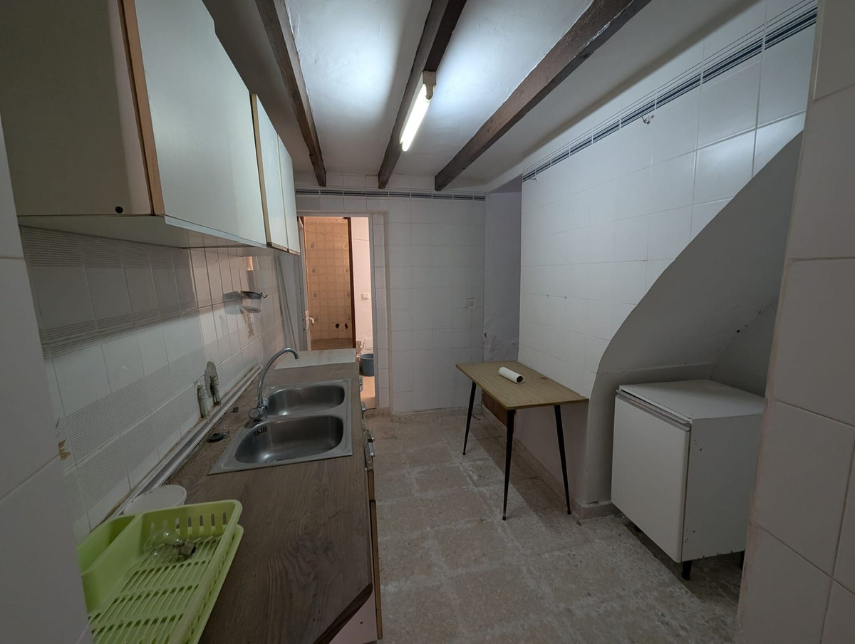 e28ddc6d94c62f56758a1d7721ee93be - 6