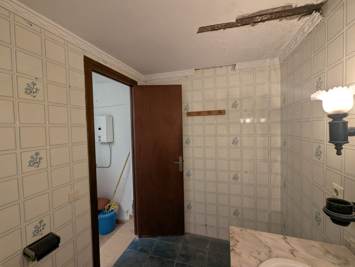 e28ddc6d94c62f56758a1d7721ee93be - 8