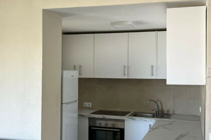 e2c0f18b04af702c9710feb54a214b13 - 4