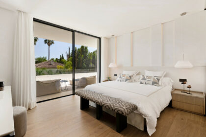 e2f4dc0c575cb7a9b282efc2d8e56994 - 13