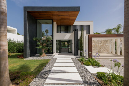 e2f4dc0c575cb7a9b282efc2d8e56994 - 2