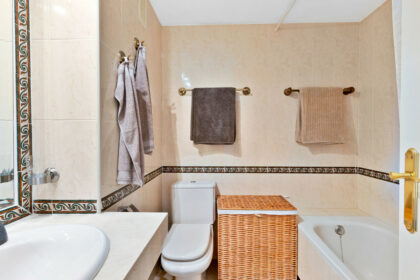 e2f8cd315093b87f71da30d231c9ede7 - 16