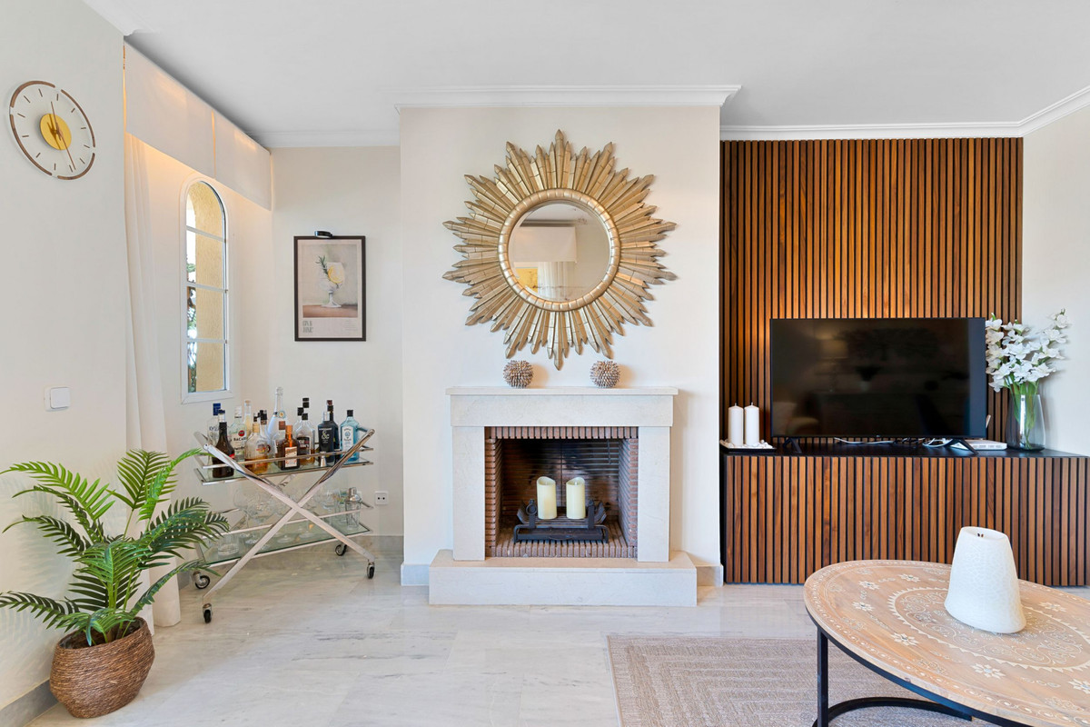 e2f8cd315093b87f71da30d231c9ede7 - 19