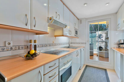 e2f8cd315093b87f71da30d231c9ede7 - 4