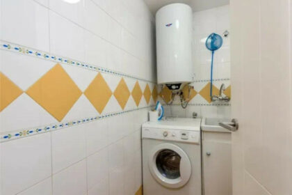 e30b51959779bbc0c4b33161562331d8 - 12