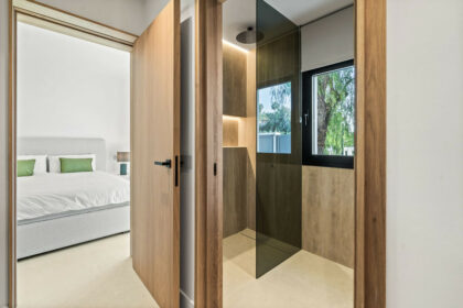 e35c3c0d845b6b12e643dde205491e6a - 20