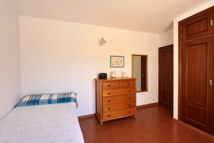 e3885d110561d2cb488375fa3cbc8b3a - 16