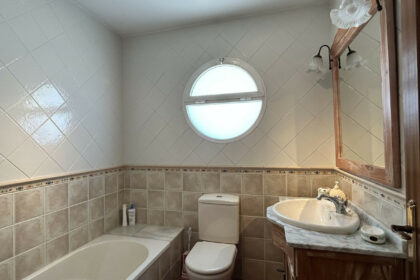 e3885d110561d2cb488375fa3cbc8b3a - 26