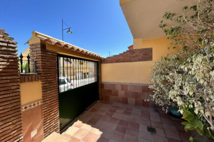 e3885d110561d2cb488375fa3cbc8b3a - 4