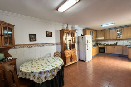 e3885d110561d2cb488375fa3cbc8b3a - 7