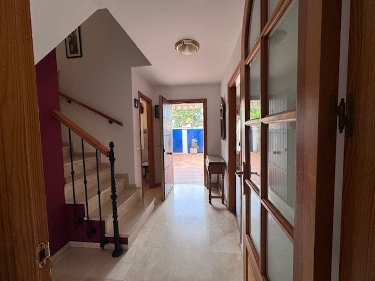 e3a72d9e8dcdfa38962467df8c1fdb95 - 11