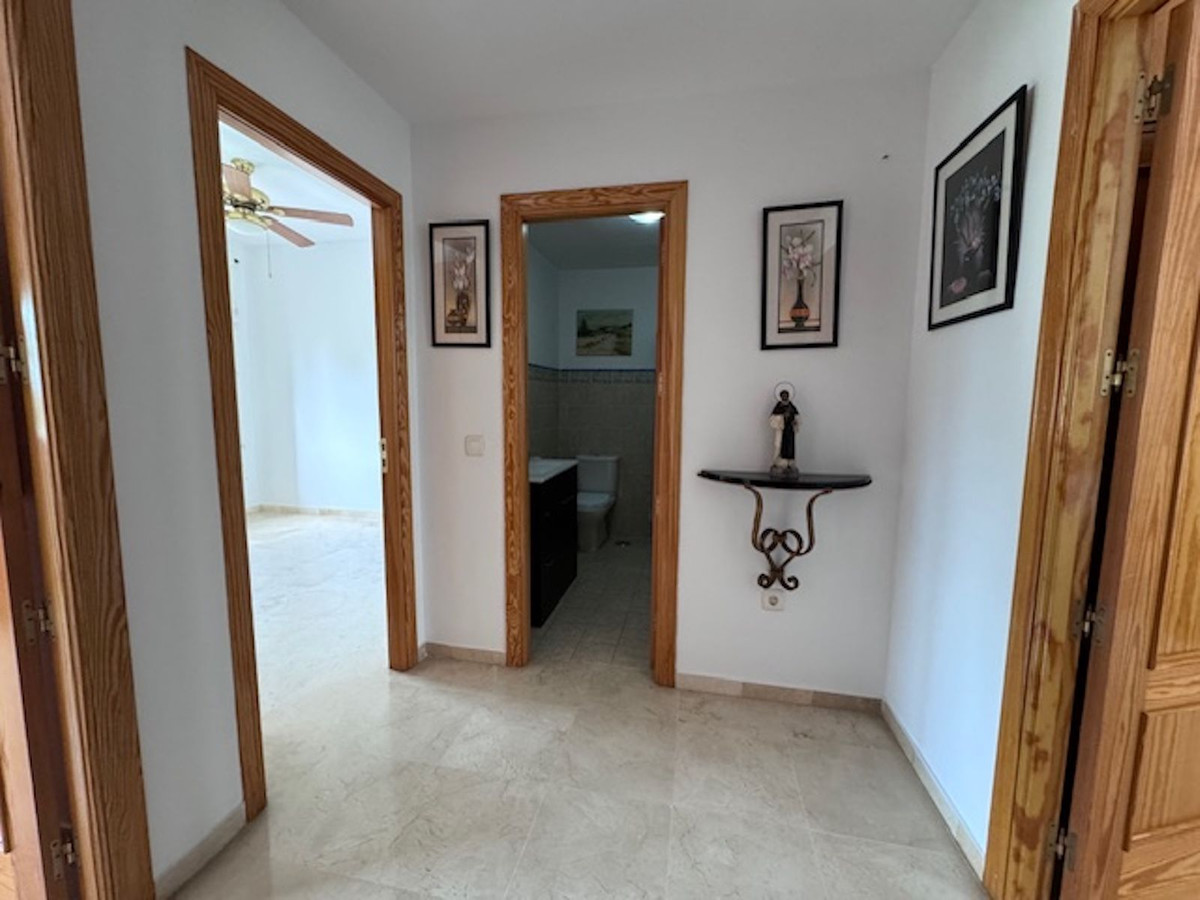 e3a72d9e8dcdfa38962467df8c1fdb95 - 17