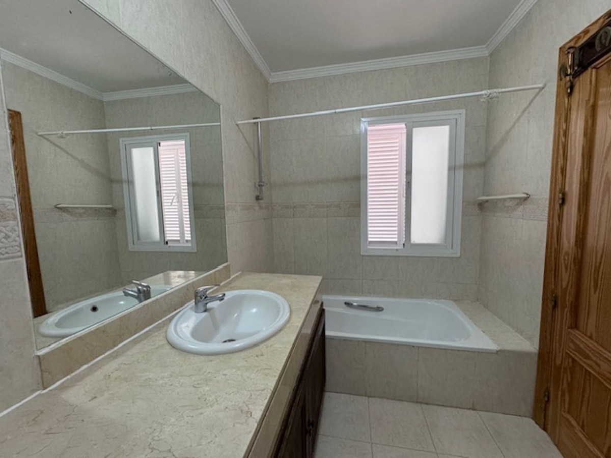 e3a72d9e8dcdfa38962467df8c1fdb95 - 22