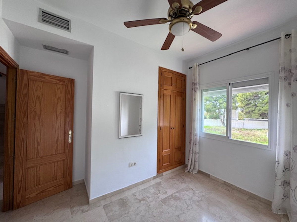 e3a72d9e8dcdfa38962467df8c1fdb95 - 26