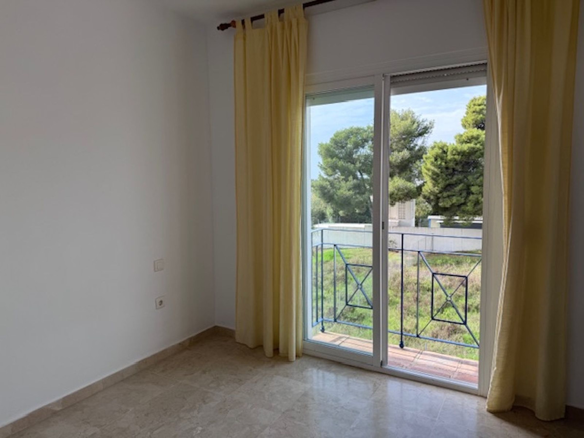 e3a72d9e8dcdfa38962467df8c1fdb95 - 28