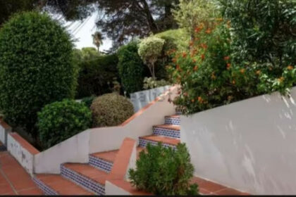 e41386521e8ac3f9a2bcf6771bb29840 - 10