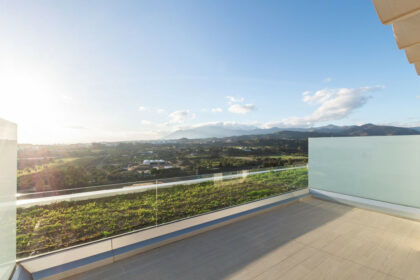 e41bd61629333a76440d8a6c7978c0a9 - 23