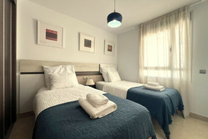 e4ecbf64e1b386066e3704fefaa5f004 - 14