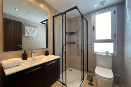 e4ecbf64e1b386066e3704fefaa5f004 - 15