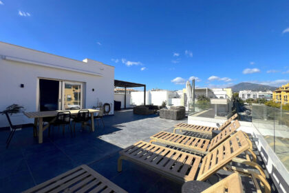 e4ecbf64e1b386066e3704fefaa5f004 - 19