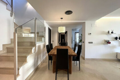 e4ecbf64e1b386066e3704fefaa5f004 - 2