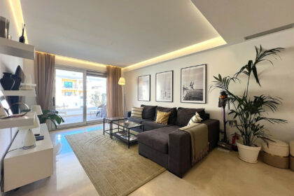 e4ecbf64e1b386066e3704fefaa5f004 - 3