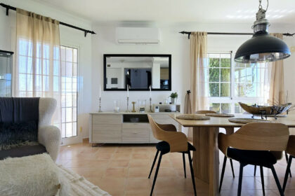 e5c9a569f1eb47ec72a71724c0b52402 - 11